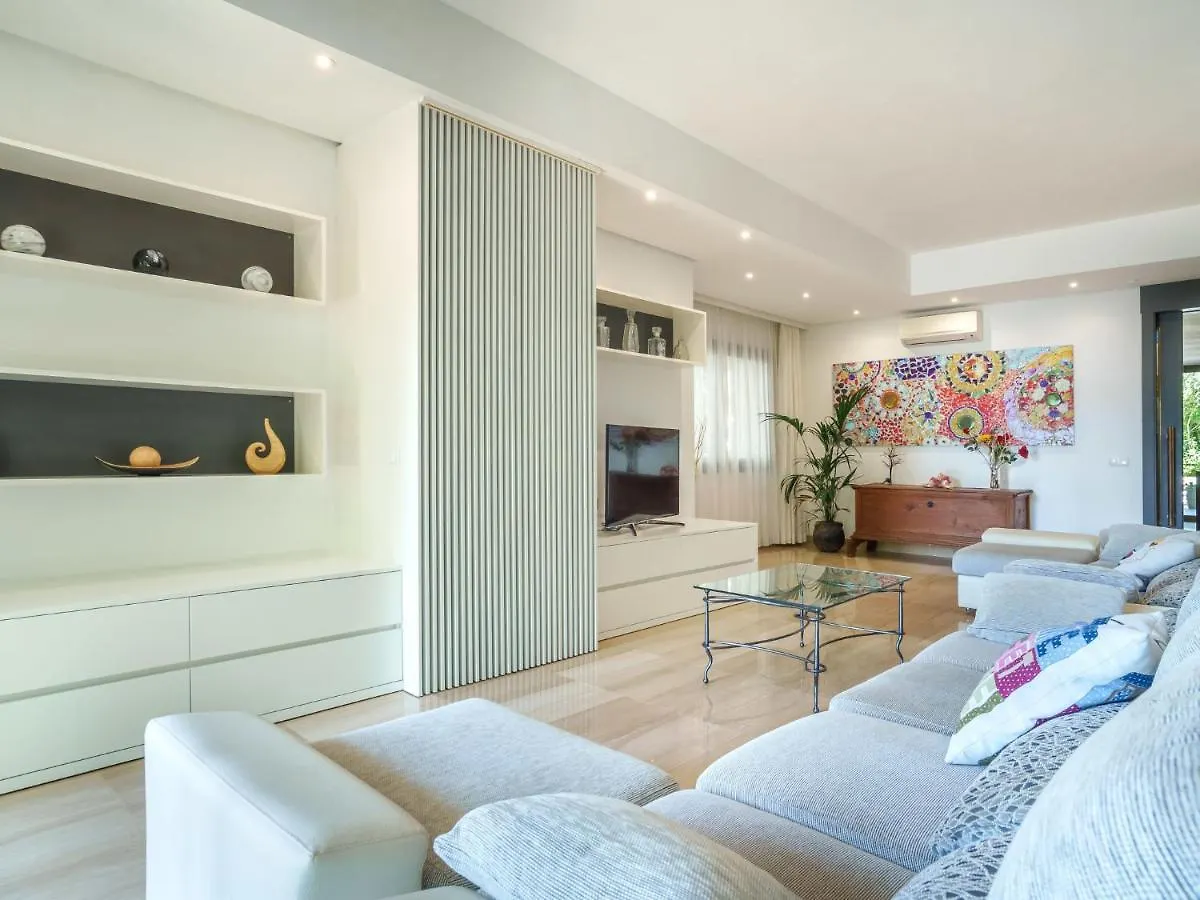 Villa Diagonal By Interhome Can Picafort  Espanha