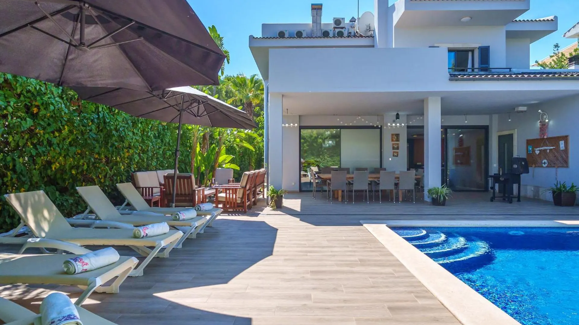 Villa Diagonal By Interhome Can Picafort  Espanha
